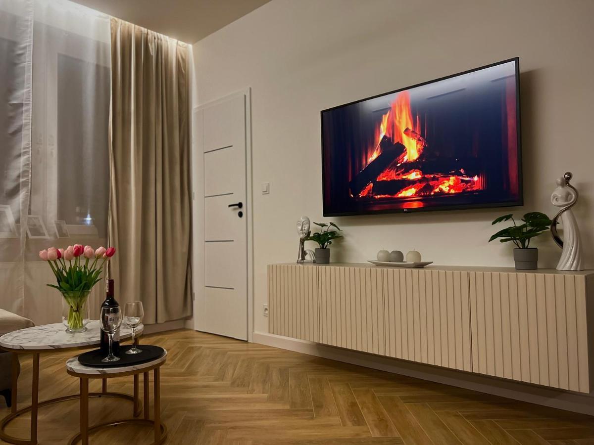 Coco City Center Apartment Келце Екстериор снимка